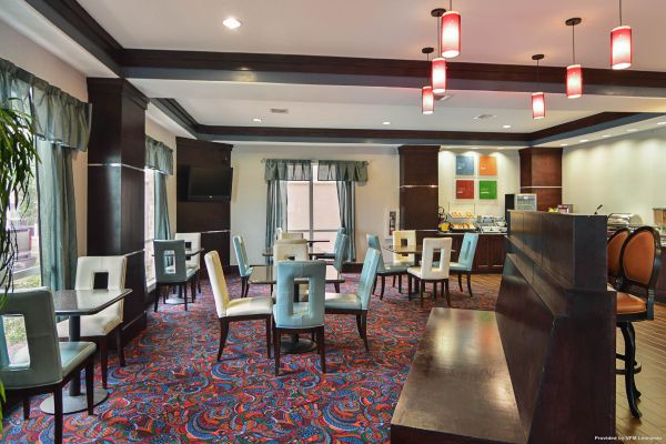 Hotel Comfort Suites Mineral Wells